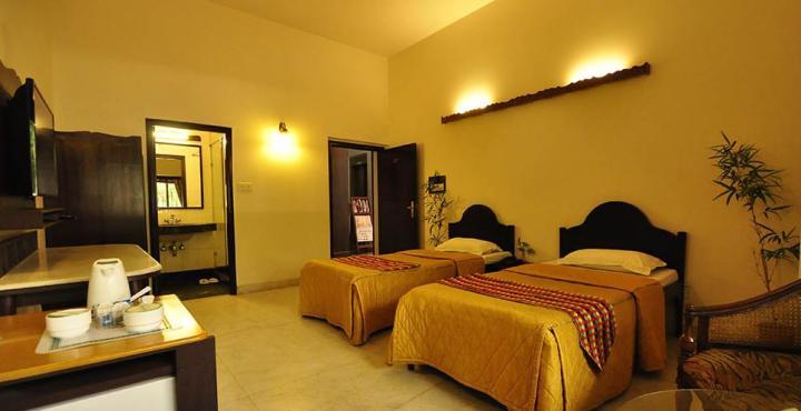 Kailrugji - A City Center Hotel Jaipur Bagian luar foto