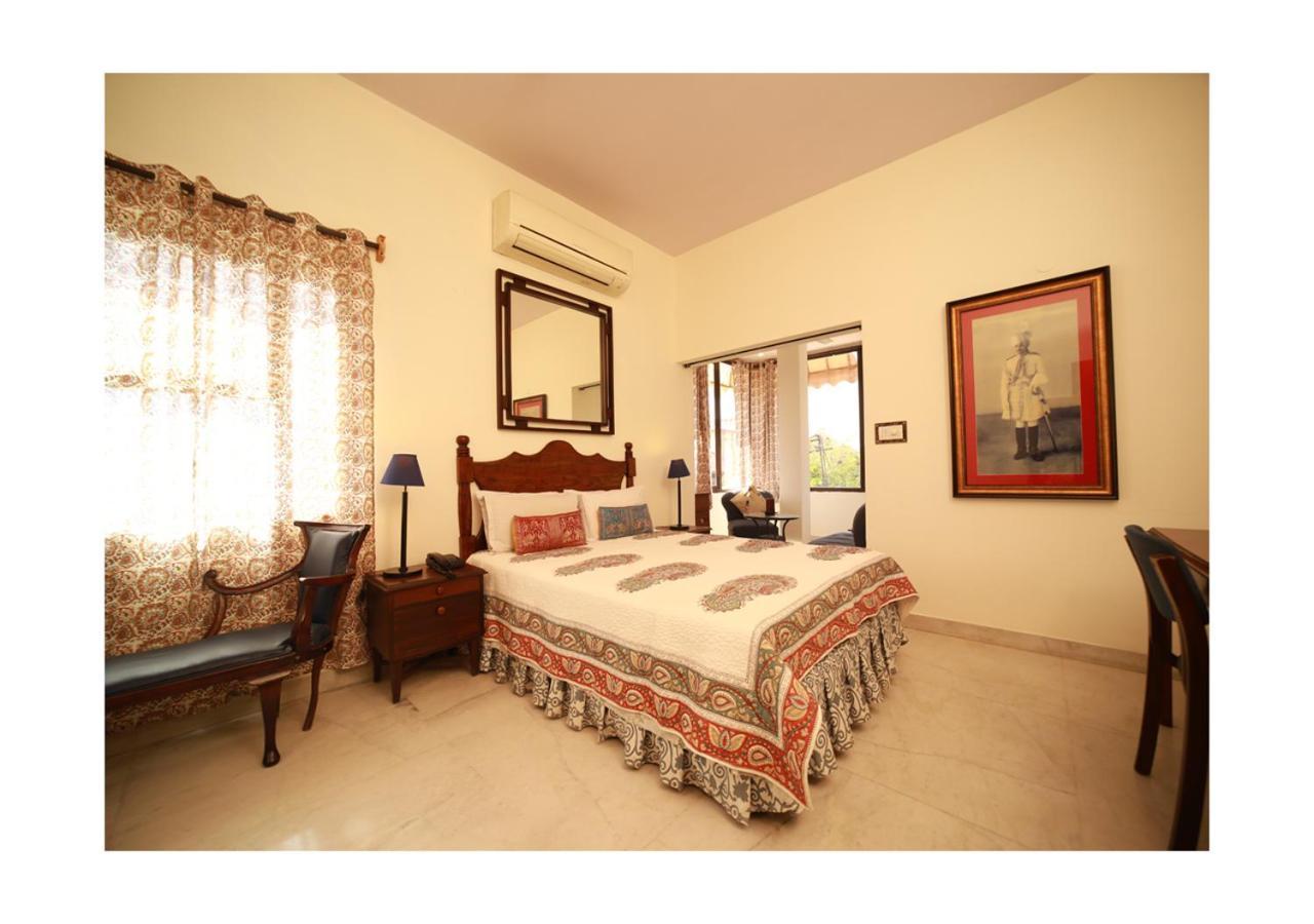 Kailrugji - A City Center Hotel Jaipur Bagian luar foto